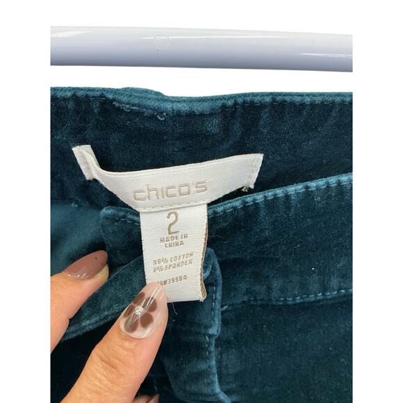 Chicos stretch velvet "Curvy Holiday Size 2- 34 Green - Picture 6 of 15